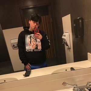 Meet your Posher, Andrew